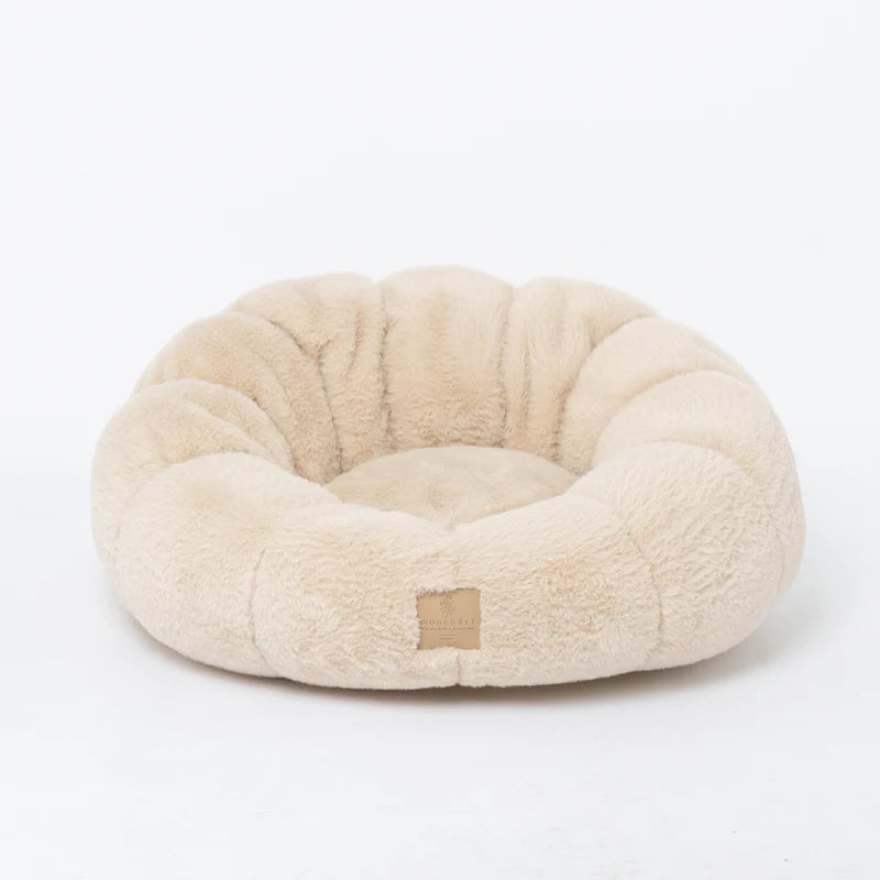 Croissant Style Fur Bed