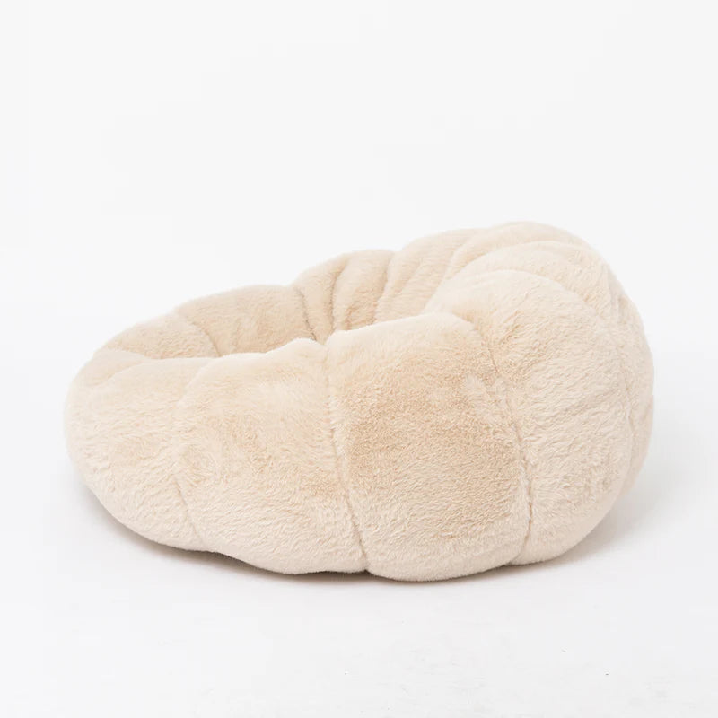 Croissant Style Fur Bed