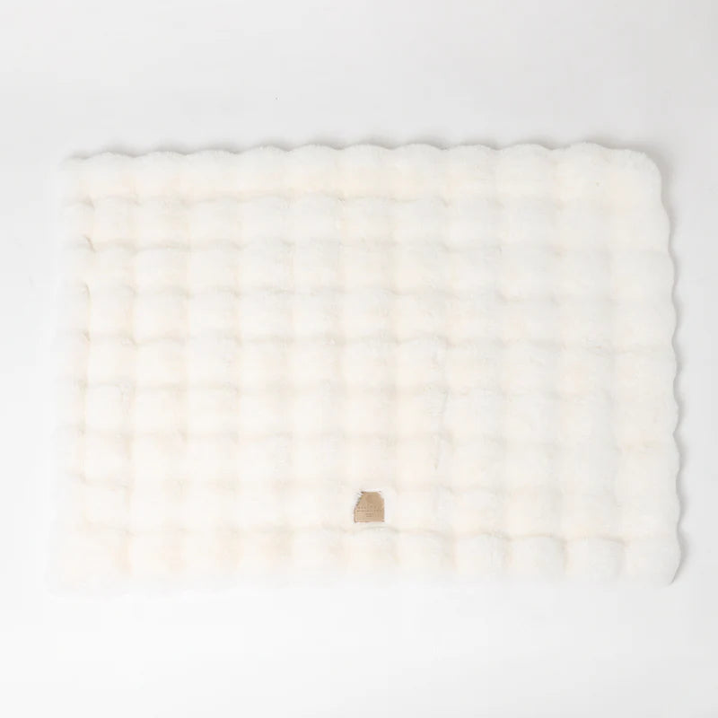 Mochi Fluffy Blanket